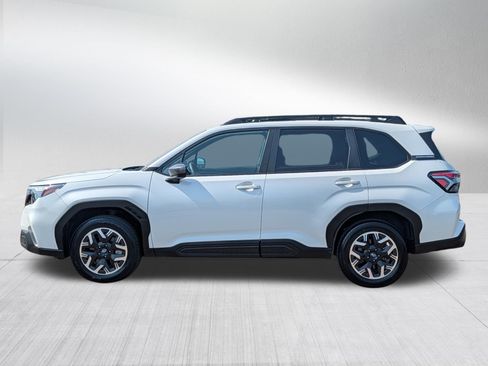 Certified 2025 Subaru Forester Premium AWD/4WD image 4