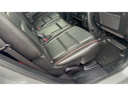 Used 2024 Dodge Durango R/T w/ Blacktop Package image 26