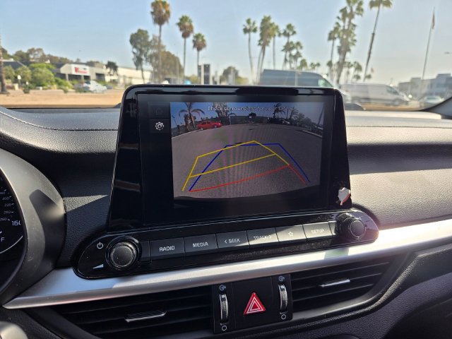 Used 2023 Kia Forte LXS w/ LXS Technology Package FWD image 9