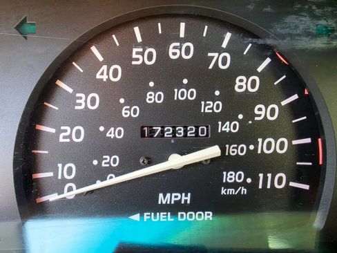 Used 2001 Toyota Tacoma 2WD Regular Cab image 30