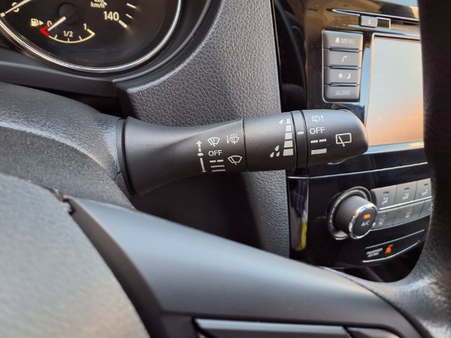 Used 2019 Nissan Rogue S FWD image 13