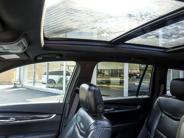 Used 2024 Cadillac XT6 Sport w/ Technology Package AWD/4WD image 10