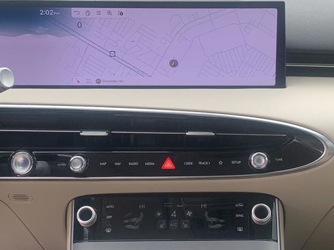 Certified 2026 Genesis GV70 2.5T Select image 23