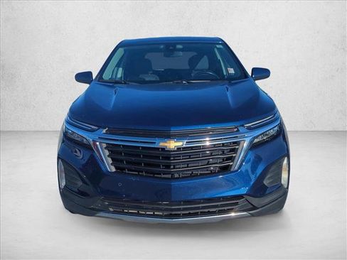 Used 2022 Chevrolet Equinox LT FWD image 2