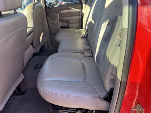 Used 2005 Dodge Ram 2500 Truck SLT image 18