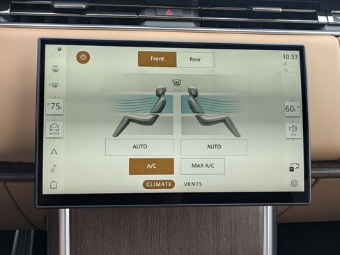 New 2025 Land Rover Range Rover SE image 14