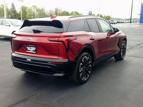 New 2025 Chevrolet Blazer EV RS image 5