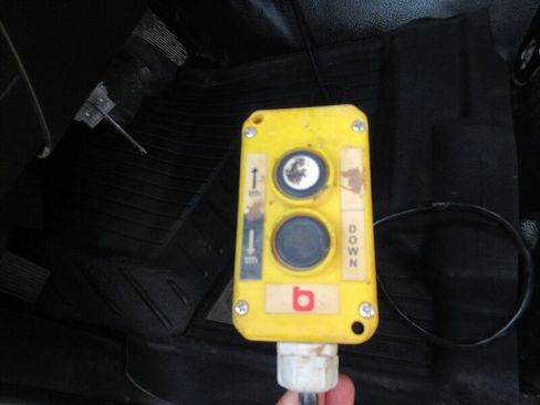 Used 2022 RAM 3500 Tradesman w/ Chrome Appearance Group image 25