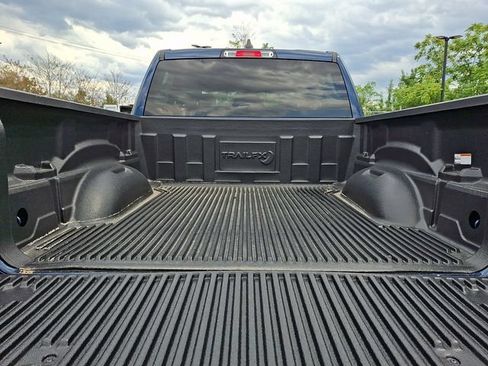 Used 2024 RAM 1500 Laramie AWD/4WD image 30