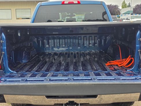 Used 2018 Chevrolet Silverado 1500 LT w/ LT Eassist Package image 30