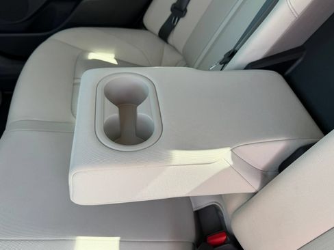 Used 2025 Hyundai Sonata SEL FWD image 29