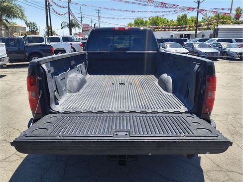 Used 2011 Chevrolet Silverado 3500 LTZ w/ LTZ Plus Package AWD/4WD image 12
