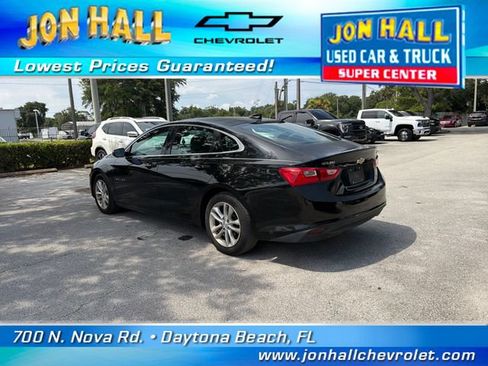 Used 2018 Chevrolet Malibu LT FWD image 8
