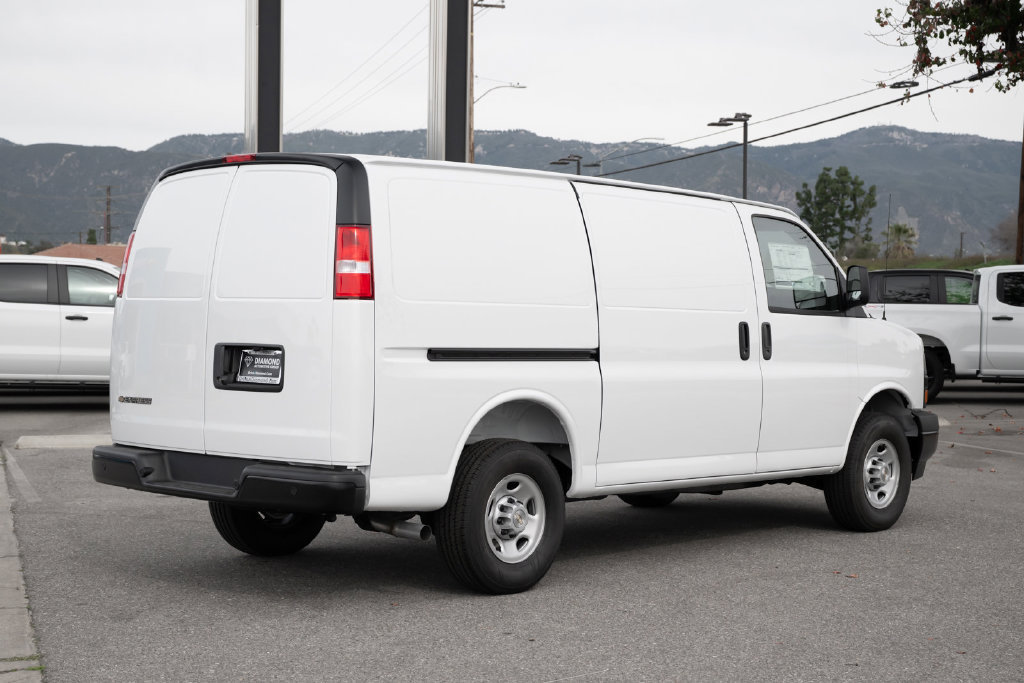 New 2025 Chevrolet Express 2500 w/ Driver Convenience Package RWD image 4
