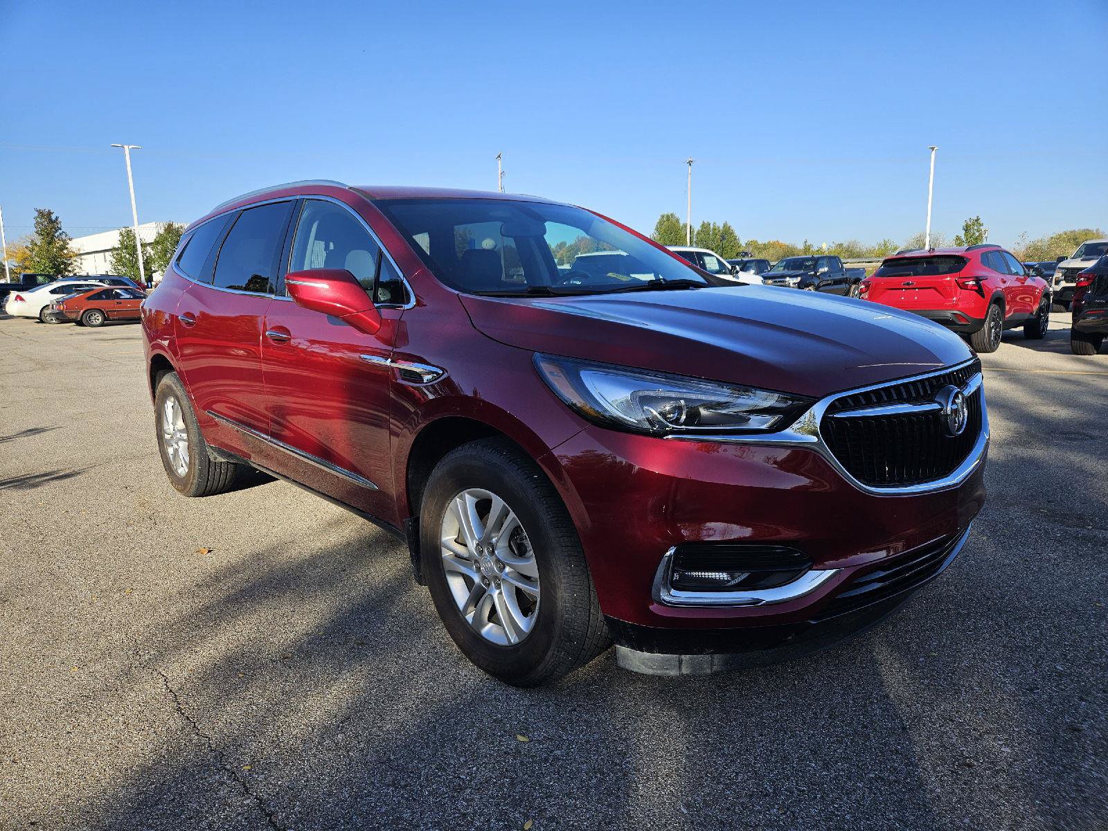 Used 2021 Buick Enclave Essence w/ Trailering Package, 5000 lbs. AWD/4WD image 1
