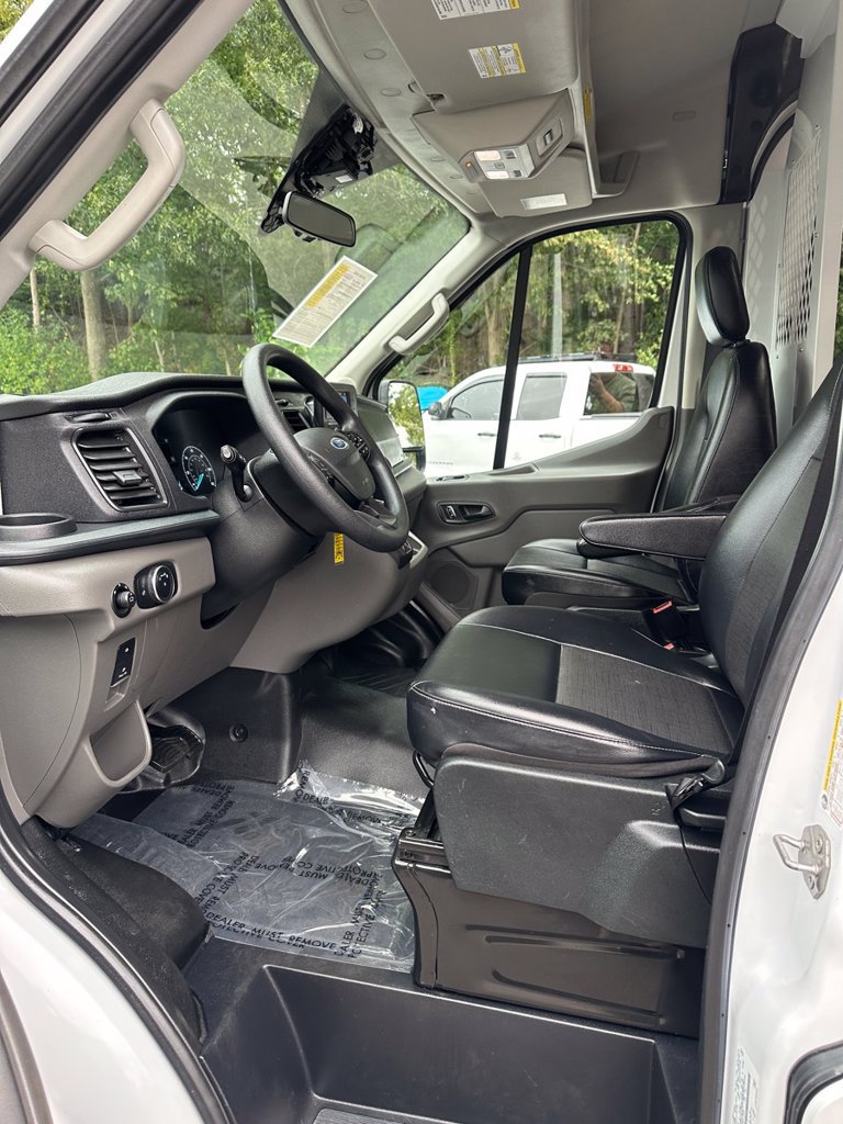 Used 2024 Ford Transit 250 148 Medium Roof w/ Load Area Protection Package RWD image 10
