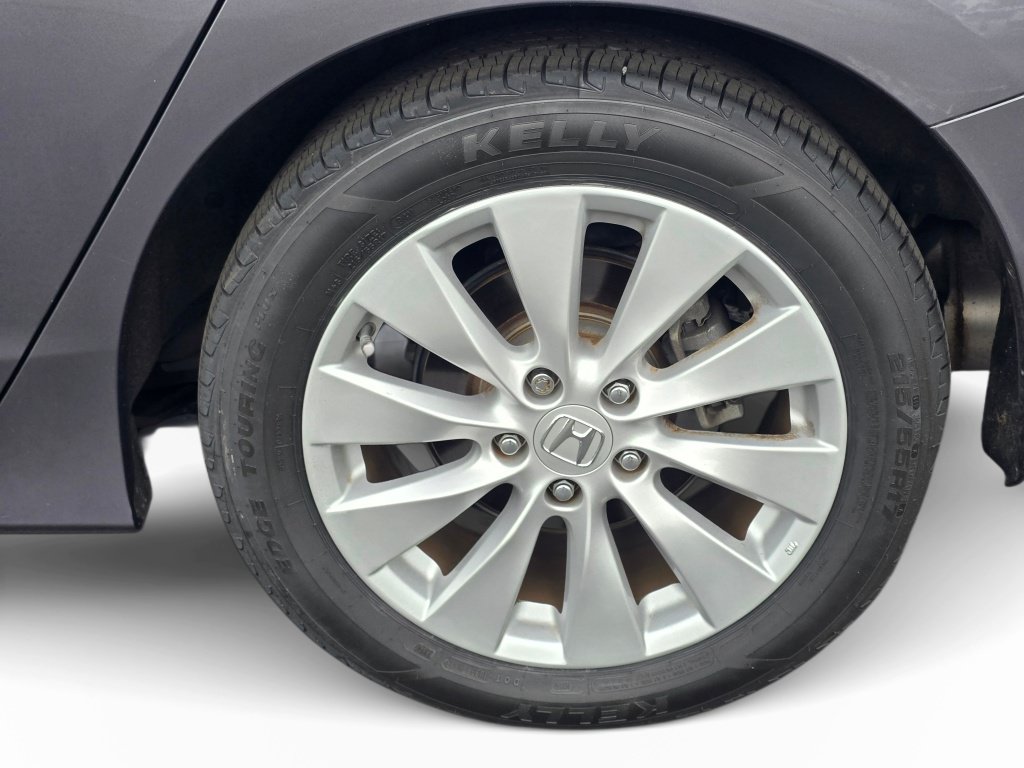 Used 2014 Honda Accord Touring image 21
