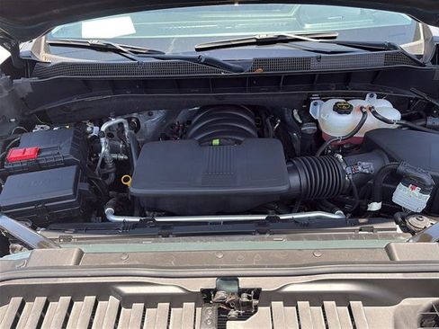 Used 2025 Chevrolet Silverado 1500 LTZ AWD/4WD image 35