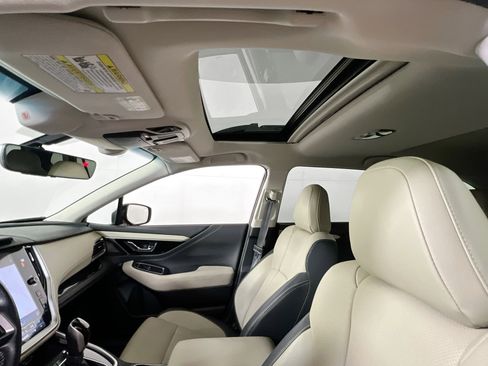 Used 2022 Subaru Outback Limited image 23