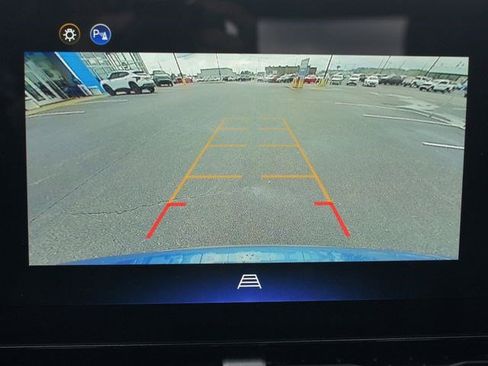 New 2026 Chevrolet Equinox LT FWD image 3