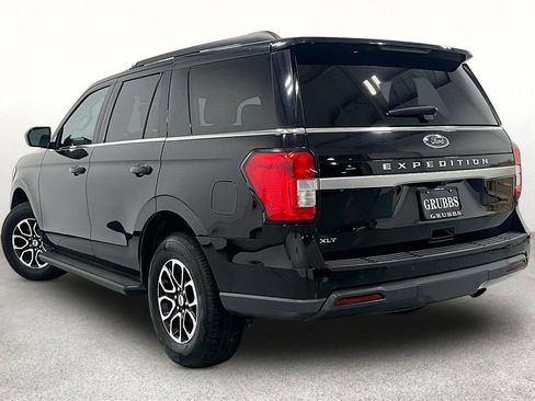 Used 2024 Ford Expedition XLT RWD image 12