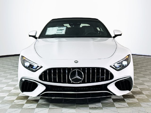 New 2026 Mercedes-Benz SL 63 AMG 4MATIC image 2