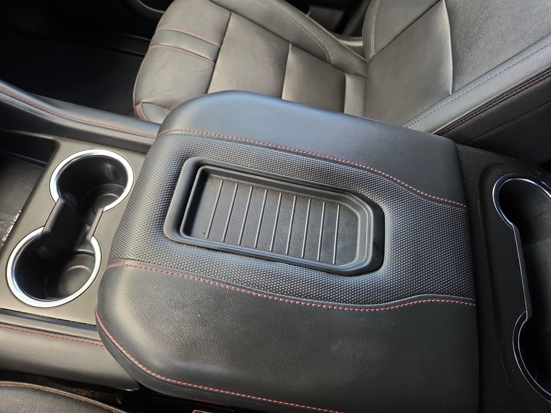 Used 2023 Chevrolet Tahoe RST w/ Luxury Package RWD image 23