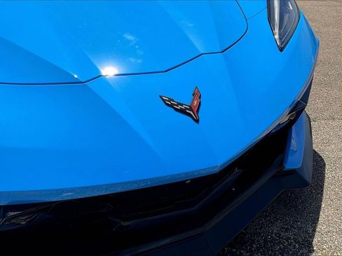 Used 2023 Chevrolet Corvette Stingray Premium Cpe w/ Z51 Performance Package RWD image 30