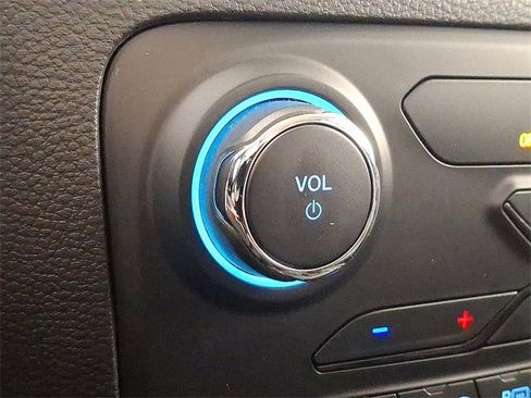 Used 2020 Ford Ranger XLT w/ Equipment Group 301A Mid image 17