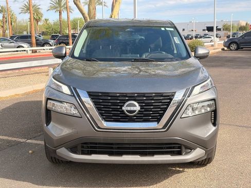 Certified 2023 Nissan Rogue SV FWD image 9