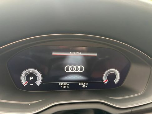 Certified 2023 Audi Q5 Premium Plus w/ Premium Plus Package AWD/4WD image 2
