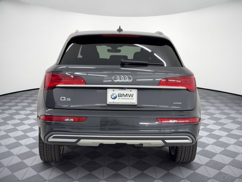 Used 2021 Audi Q5 2.0T Premium Plus w/ Premium Plus Package AWD/4WD image 11