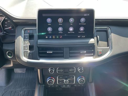 Used 2021 GMC Yukon AT4 w/ AT4 Premium Plus Package AWD/4WD image 20