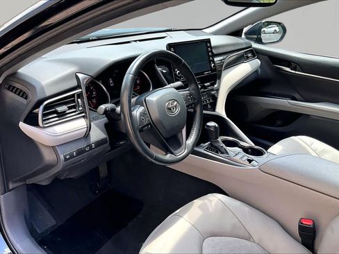 Used 2024 Toyota Camry XSE FWD image 18
