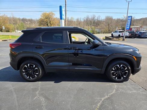 Used 2023 Chevrolet TrailBlazer LT image 9