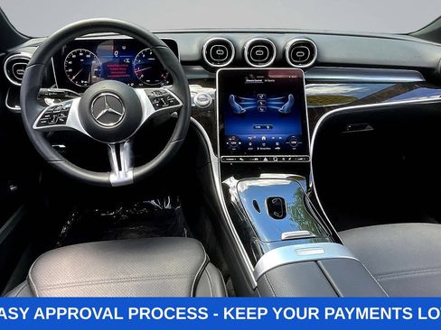 Used 2025 Mercedes-Benz C 300 Sedan image 9