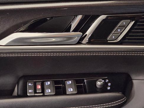 Used 2023 Jeep Wagoneer L 4WD image 24