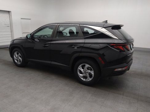 Used 2023 Hyundai Tucson SE image 3