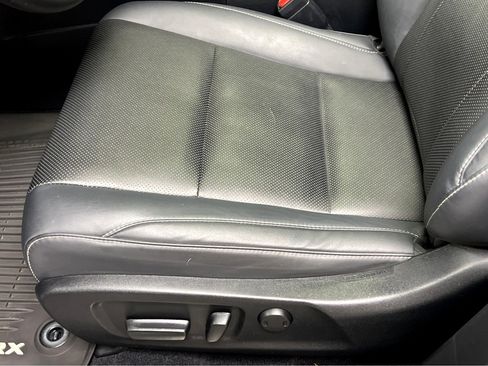 Certified 2022 Lexus RX 350L Premium w/ Premium Package image 41