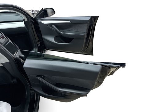 Certified 2023 Tesla Model Y Performance AWD/4WD image 12
