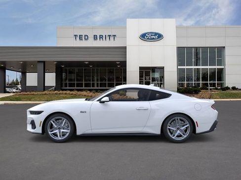 New 2026 Ford Mustang GT Premium RWD image 4