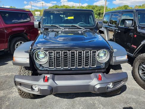 New 2025 Jeep Wrangler Unlimited Rubicon image 2