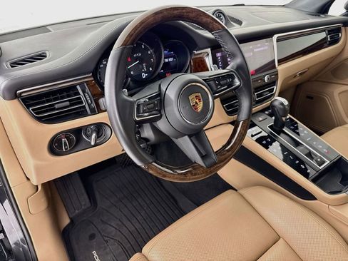 Certified 2023 Porsche Macan GTS AWD/4WD image 4