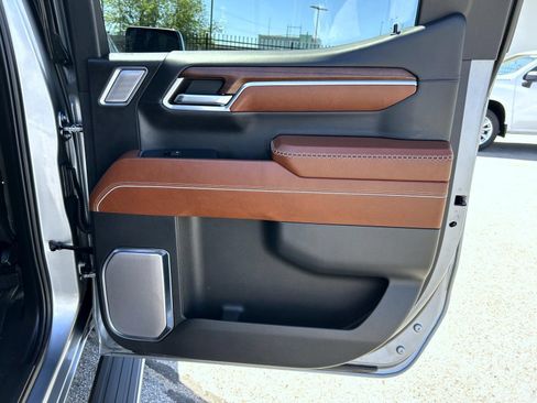 Certified 2024 GMC Sierra 1500 Denali Ultimate AWD/4WD image 19