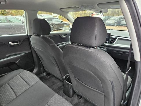 Used 2021 Kia Rio LX image 37