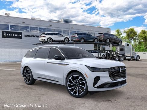 New 2026 Lincoln Nautilus Black Label AWD/4WD image 7