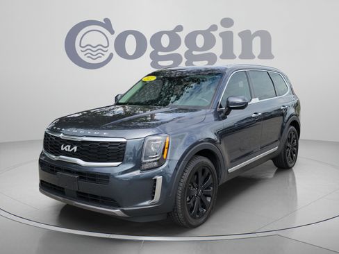 Used 2022 Kia Telluride S FWD image 1