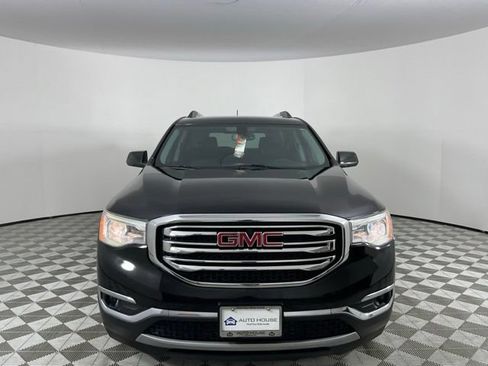 Used 2019 GMC Acadia SLT FWD image 2