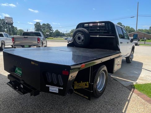 New 2025 Chevrolet Silverado 3500 W/T w/ WT Convenience Package image 8