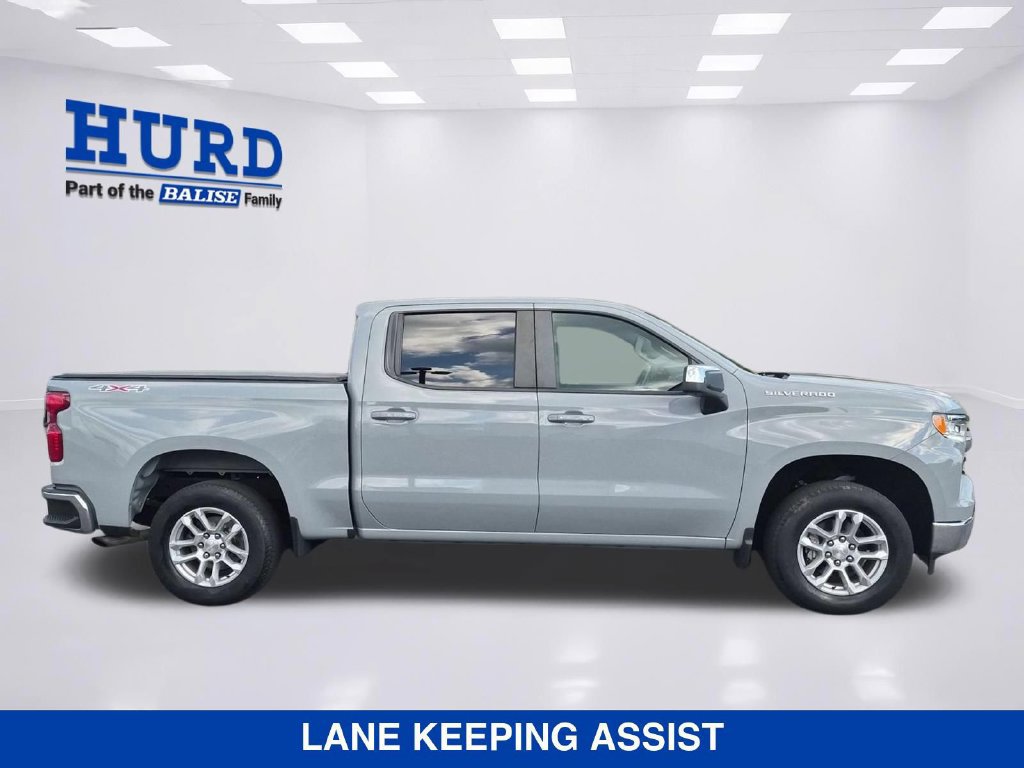 Used 2024 Chevrolet Silverado 1500 LT AWD/4WD image 3